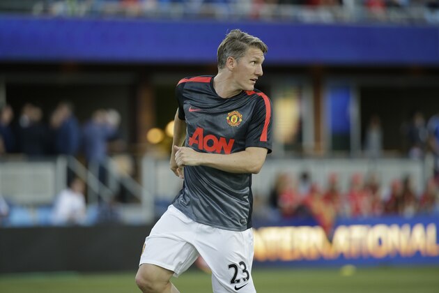 Manchester United midfielder Bastian Schweinsteiger during warmups before an International Champions Cup soccer match against the San Jose Earthquakes Tuesday, July 21, 2015, in San Jose, Calif. (AP Photo/Eric Risberg)