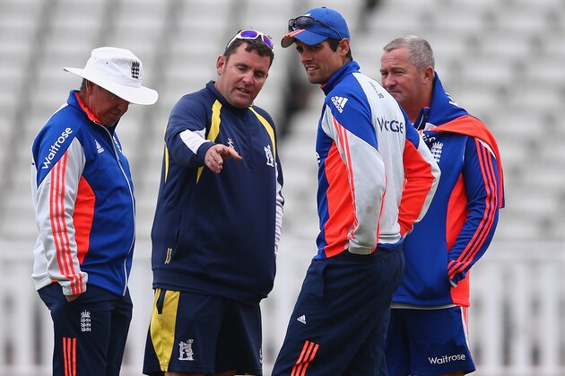 BIRMINGHAM, ENGLAND - JULY 27:  Head groundsman Gary Barwell (2L) alongside head coach Trevor Bayliss (L), England captain Alastair Cook (2R),and assistant coach Paul Farbrace (R)  during a nets session ahead of the 3rd Investec Ashes Test match between England and Australia at Edgbaston on July 27, 2015 in Birmingham, United Kingdom.  (Photo by Michael Steele/Getty Images)