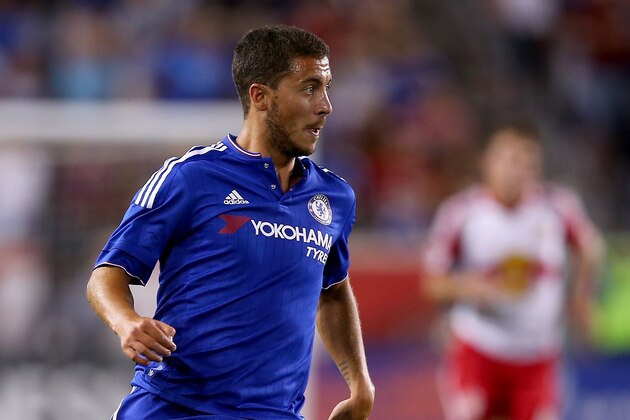 HARRISON, NJ - JULY 22:  Eden Hazard #10 of Chelsea takes the ball in the second half against the New York Red Bulls during the International Champions Cup at Red Bull Arena on July 22, 2015 in Harrison, New Jersey.The New York Red Bulls defeated Chelsea 4-2.  (Photo by Elsa/Getty Images)