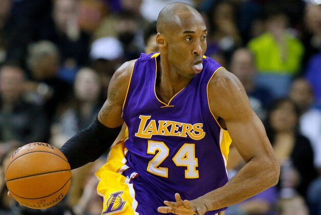 Los Angeles Lakers guard Kobe Bryant (24) drives with the ball during the first half of an NBA basketball game against the New Orleans Pelicans, Wednesday, Jan. 21, 2015, in New Orleans. (AP Photo/Jonathan Bachman)