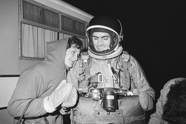 Nick Piantanida of Brick Township, N.J., decked out in his space suit prior to launch north of Minneapolis-St. Paul early on Oct. 22, 1965, gets a goodbye hug from his wife Janice. Piantanida, 33, planned a balloon flight to 118,000 feet, but had to make an emergency jump within half an hour of launch when trouble developed in the balloon. He had planned to make a free-fall and attempt to break the sound barrier before opening the chute. (AP Photo/Gene Herrick)