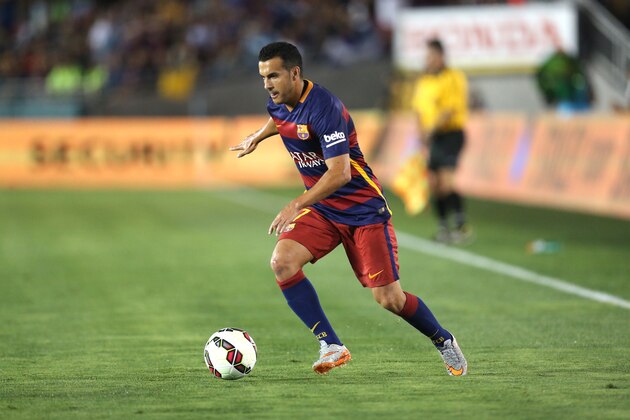 PASADENA, CA - JULY 21:  Pedro Rodriguez #7 of FC Barcelona in actoin against the Los Angeles Galaxy in the International Champions Cup 2015 at Rose Bowl on July 21, 2015 in Pasadena, California.  (Photo by Stephen Dunn/Getty Images)