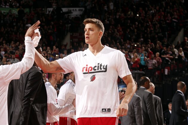 PORTLAND, OR - APRIL 11: Meyers Leonard #11 of the Portland Trail Blazers gets introduced before a game against the Utah Jazz on April 11, 2015 at the Moda Center Arena in Portland, Oregon. NOTE TO USER: User expressly acknowledges and agrees that, by downloading and or using this photograph, user is consenting to the terms and conditions of the Getty Images License Agreement. Mandatory Copyright Notice: Copyright 2015 NBAE (Photo by Cameron Browne/NBAE via Getty Images)
