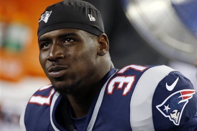 FILE - In this Aug. 29, 2013 file photo, New England Patriots cornerback Alfonzo Dennard sits on the bench during the third quarter of an NFL preseason football game against the New York Giants in Foxborough, Mass. Dennard has reported to a Lincoln, Neb., jail to begin his 60-day term for a 2012 assault on a police officer. Corrections officers with the Lancaster County Adult Detention Facility who spoke on condition of anonymity because of jail policy said Dennard reported to the Lincoln facility Saturday morning, March 1, 2014. (AP Photo/Elise Amendola, File) FILE - In this Aug. 29, 2013 file photo, New England Patriots cornerback Alfonzo Dennard sits on the bench during the third quarter of an NFL preseason football game against the New York Giants in Foxborough, Mass. Dennard has reported to a Lincoln, Neb., jail to begin his 60-day term for a 2012 assault on a police officer. Corrections officers with the Lancaster County Adult Detention Facility who spoke on condition of anonymity because of jail policy said Dennard reported to the Lincoln facility Saturday morning, March 1, 2014. (AP Photo/Elise Amendola, File)
