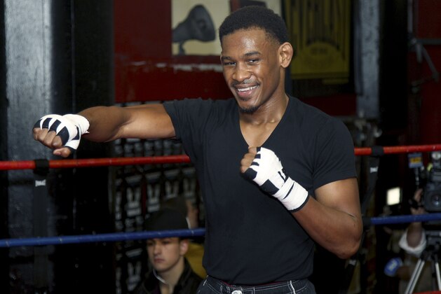 Boxer Daniel Jacobs works out in New York, Tuesday, Oct. 9, 2012. Jacobs will be fighting in the first boxing event at the new Barclays Center in Brooklyn on Oct, 20, 2012.  (AP Photo/Seth Wenig)