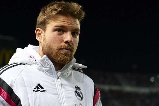 ELCHE, SPAIN - FEBRUARY 22:  Asier Illarramendi of Real Madrid looks on before the La Liga match between Elche FC and Real Madrid at Estadio Manuel Martinez Valero on February 22, 2015 in Elche, Spain.  (Photo by Manuel Queimadelos Alonso/Getty Images)