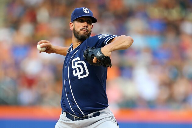 NEW YORK, NY - JULY 28:  James Shields #33 of the San Diego Padres pitches in the first inning against the New York Mets at Citi Field on July 28, 2015 in Flushing neighborhood of the Queens borough of New York City.  (Photo by Mike Stobe/Getty Images)