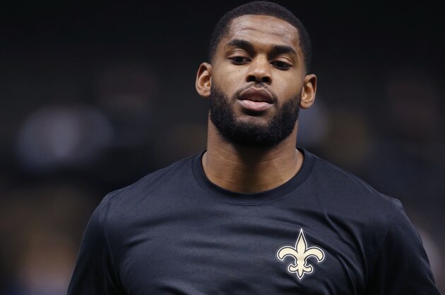 New Orleans Saints wide receiver Marques Colston warms up before an NFL football game against the Carolina Panthers in New Orleans, Sunday, Dec. 7, 2014. (AP Photo/Bill Haber)