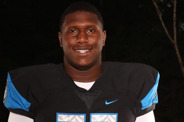2016 4-Star OL E.J. Price recently announced eight schools as the finalists still in the running to land his commitment.