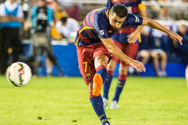 PASADENA, CA - JULY 21: Pedro #7 of Barcelona takes a shot on goal during the International Champions Cup 2015 match between FC Barcelona and Los Angeles Galaxy at the Rose Bowl on July 21, 2015 in Pasadena, California.  Barcelona won the match 2-1 (Photo by Shaun Clark/Getty Images)