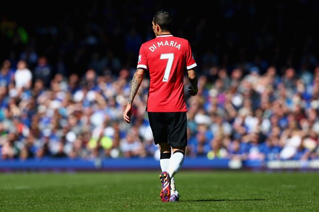 LIVERPOOL, ENGLAND - APRIL 26:  Angel Di Maria of Manchester United in action during the Barclays Premier League match between Everton and Manchester United at Goodison Park on April 26, 2015 in Liverpool, England.  (Photo by Clive Brunskill/Getty Images)
