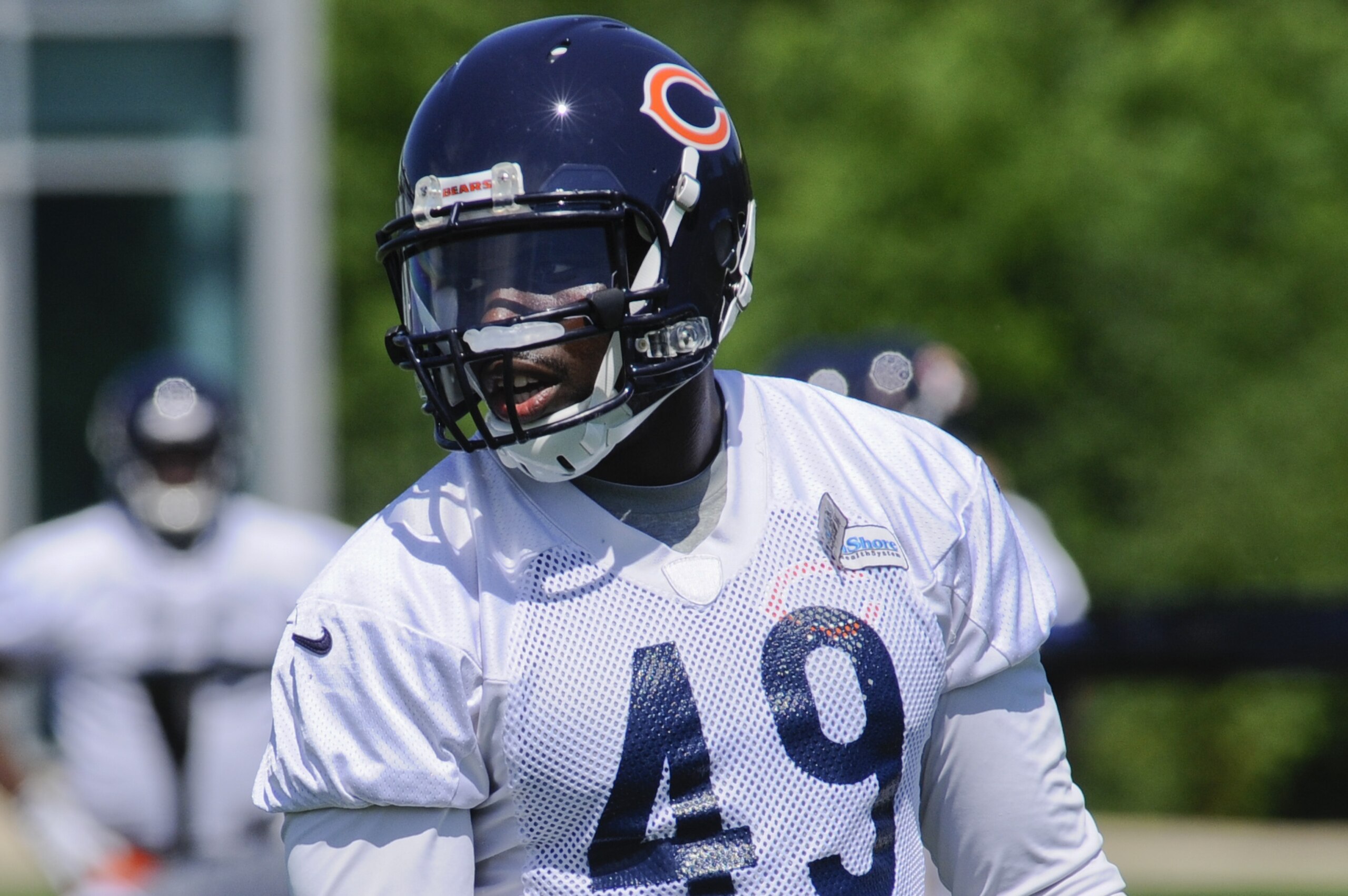 Chicago Bears defensive linebacker Sam Acho drills at NFL football minicamp at Halas Hall on Tuesday, June 16, 2015, in Lake Forest, Ill. (AP Photo/Matt Marton)