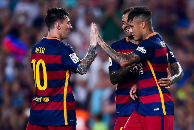 BARCELONA, SPAIN - AUGUST 05:  Neymar (R) of FC Barcelona celebrates with his teammate Lionel Messi of FC Barcelona after scoring the opening goal during the Joan Gamper trophy match at Camp Nou on August 5, 2015 in Barcelona, Spain.  (Photo by David Ramos/Getty Images)