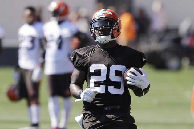 Cleveland Browns running back Duke Johnson runs a drill during practice at the NFL football team's training camp Friday, July 31, 2015, in Berea, Ohio. (AP Photo/Tony Dejak)