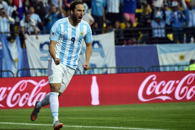 Argentina's forward Gonzalo Higuain celebrates after scoring against Jamaica during their 2015 Copa America football championship match, in Vina del Mar, on June 20, 2015.  AFP PHOTO / LUIS ACOSTA        (Photo credit should read LUIS ACOSTA/AFP/Getty Images)