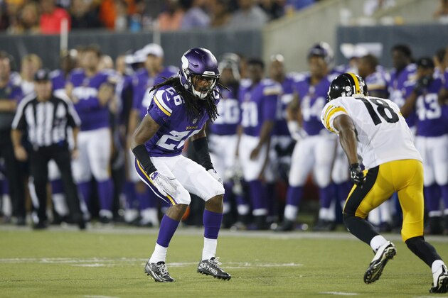CANTON, OH - AUGUST 9: Trae Waynes #26 of the Minnesota Vikings in action against the Pittsburgh Steelers during the NFL Hall of Fame Game at Tom Benson Hall of Fame Stadium on August 9, 2015 in Canton, Ohio. (Photo by Joe Robbins/Getty Images)