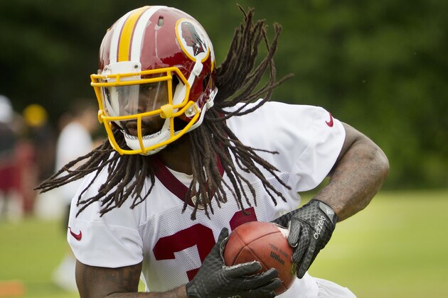 Washington Redskins Matt Jones takes part in drills during NFL football minicamp at Redskins Park, Wednesday, June 17, 2015, in Ashburn, Va. (AP Photo/Pablo Martinez Monsivais)