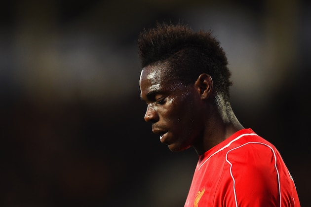 HULL, ENGLAND - APRIL 28:  Mario Balotelli of Liverpool looks on during the Barclays Premier League match between Hull City and Liverpool at KC Stadium on April 28, 2015 in Hull, England.  (Photo by Laurence Griffiths/Getty Images)