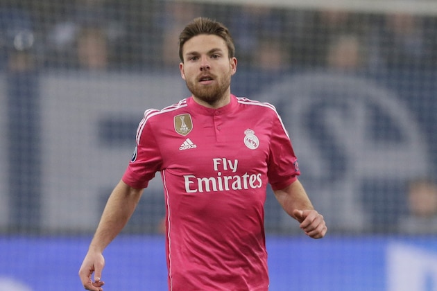 Asier Illarramendi of Real Madrid during the round of 16 UEFA Champions League match between Schalke 04 and Real Madrid on February 18, 2015 at the Veltins Arena in Gelsenkirchen, Germany.(Photo by VI Images via Getty Images)
