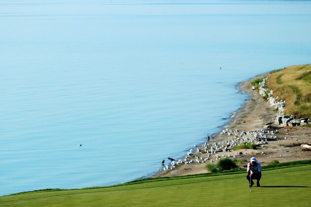 SHEBOYGAN, WI - AUGUST 15:  Matt Jones of Australia lines up a putt on the eighth green during the continuation of the weather-delayed second round of the 2015 PGA Championship at Whistling Straits on August 15, 2015 in Sheboygan, Wisconsin.  (Photo by Andrew Redington/Getty Images)