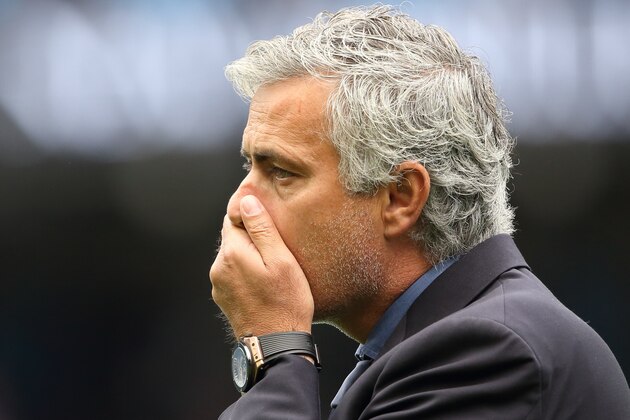 MANCHESTER, ENGLAND - AUGUST 16:  Jose Mourinho the head coach / manager of Chelsea during the Barclays Premier League match between Manchester City and Chelsea at the Etihad Stadium on August 16, 2015 in Manchester, England.  (Photo by Matthew Ashton - AMA/Getty Images)