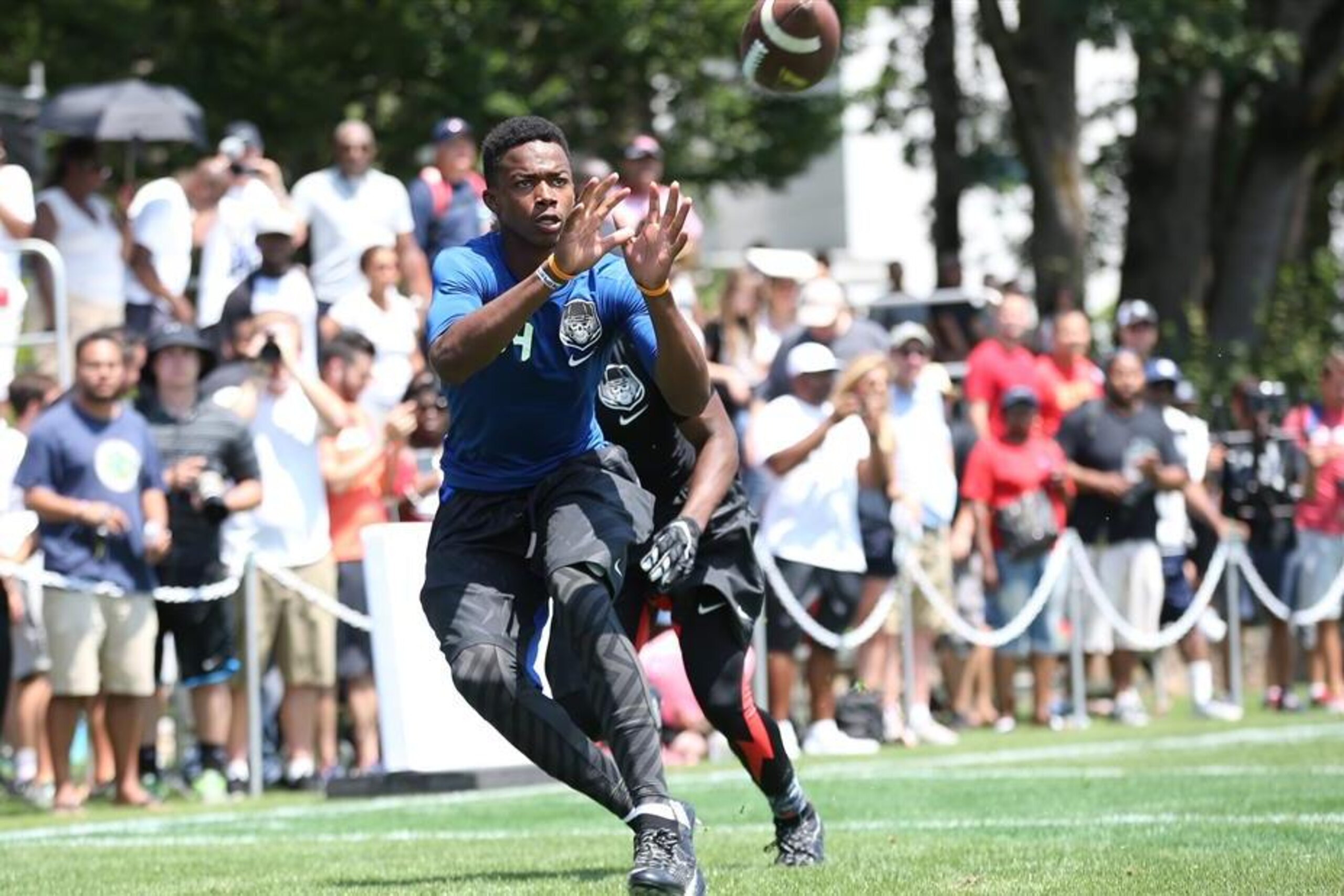 2016 4-Star WR Tyler Vaughns will make his commitment from a group of finalists including Alabama, Georgia, USC and Washington on Wednesday.