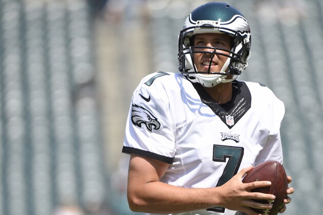 Aug 16, 2015; Philadelphia, PA, USA; Philadelphia Eagles quarterback Sam Bradford (7) on the field for warmups against the Indianapolis Colts in a preseason NFL football game at Lincoln Financial Field. Mandatory Credit: Eric Hartline-USA TODAY Sports