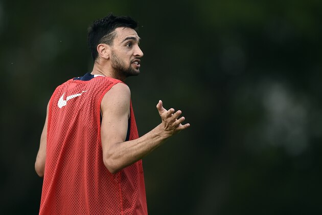 Paris Saint-Germain's Argentinian midfielder Javier Pastore gestures during a training session at Saputo stadium in Montreal on July 30, 2015 two days ahead of French Trophy of Champions football match against Lyon.  AFP PHOTO/FRANCK FIFE        (Photo credit should read FRANCK FIFE/AFP/Getty Images)