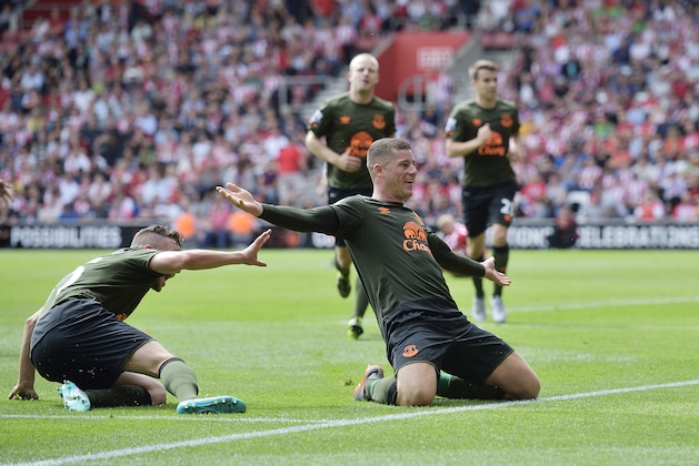 SOUTHAMPTON, ENGLAND - AUGUST 15:  Ross Barkley  of Everton celebrates after scoring during the Barclays Premier League match between Southampton and Everton at St Mary's Stadium on August 15, 2015 in Southampton, United Kingdom.  (Photo by Tony McArdle/Everton FC via Getty Images)