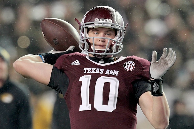 HOUSTON, TX - NOVEMBER 15: Kyle Allen #10 of the Texas A&M Aggies warms up before the Texas A&M Aggies played the Missouri Tigers in a NCAA football game on November 15, 2014 at Kyle Field in College Station, Texas. Missouri Tigers won 34-27.(Photo by Thomas B. Shea/Getty Images)