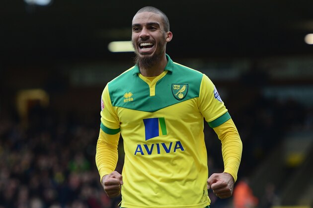 NORWICH, ENGLAND - MARCH 01:  Lewis Grabban of Norwich City celebrates his goal during the Sky Bet Championship match between Norwich City and Ipswich Town at Carrow Road on March 1, 2015 in Norwich, England.  (Photo by Jamie McDonald/Getty Images)