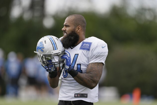 Detroit Lions outside linebacker DeAndre Levy prepares for drills at the team's football training facility, Monday, Aug. 24, 2015, in Allen Park, Mich. (AP Photo/Carlos Osorio)