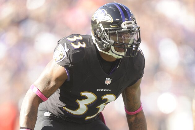 BALTIMORE, MD - OCTOBER 19:  Will Hill #33 of the Baltimore Ravens in position during a NFL football game against the Atlanta Falcons at M&T Bank Stadium on October 19, 2014 in Baltimore, Maryland.  The Ravens won 29-7.  (Photo by Mitchell Layton/Getty Images)