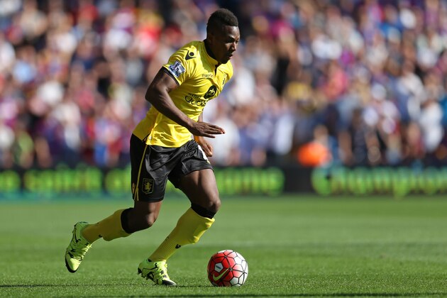 LONDON, ENGLAND - AUGUST 22: Adama Traore of Aston Villa in action during the Barclays Premier League match between Crystal Palace and Aston Villa at Selhurst Park on August 22, 2015 in London, England. (Photo by Steve Bardens/Getty Images)