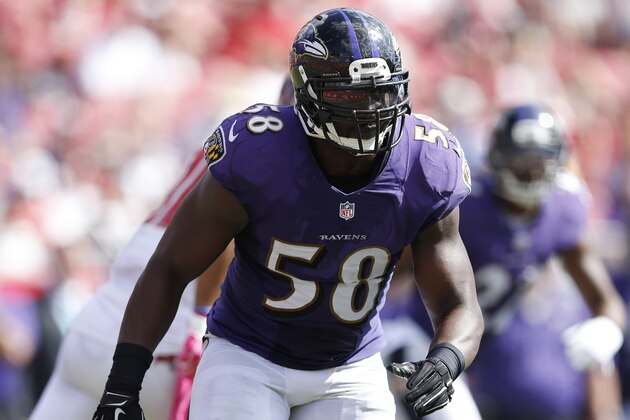 TAMPA, FL - OCTOBER 12: Elvis Dumervil #58 of the Baltimore Ravens in action against the Tampa Bay Buccaneers during the game at Raymond James Stadium on October 12, 2014 in Tampa, Florida. The Ravens defeated the Buccaneers 48-17. (Photo by Joe Robbins/Getty Images)