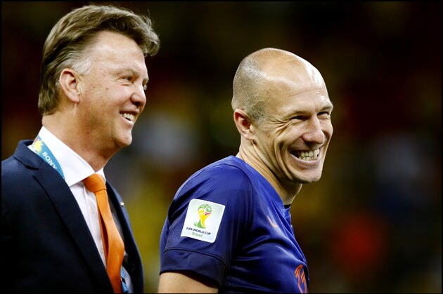 Arjen Robben (R), Louis van Gaal (L) during the World Cup 2014 play-off match for third place between Netherlands and Brazil on July 12, 2014 at Estadio Nacional in Brasilia, Brazil.(Photo by VI Images via Getty Images)