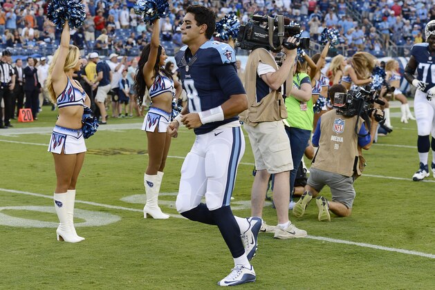Tennessee Titans quarterback Marcus Mariota (8) runs onto the field before a preseason NFL football game against the St. Louis Rams Sunday, Aug. 23, 2015, in Nashville, Tenn. (AP Photo/Mark Zaleski)