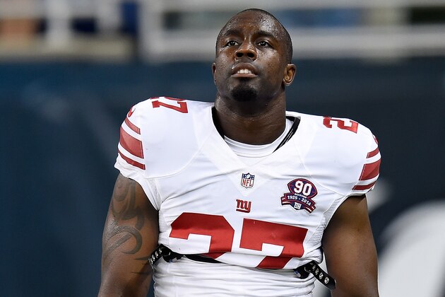 DETROIT, MI - SEPTEMBER 08: Stevie Brown #27 of the New York Giants warms up prior to the game against the Detroit Lions at Ford Field on September 8, 2014 in Detroit, Michigan. (Photo by Joe Sargent/Getty Images)