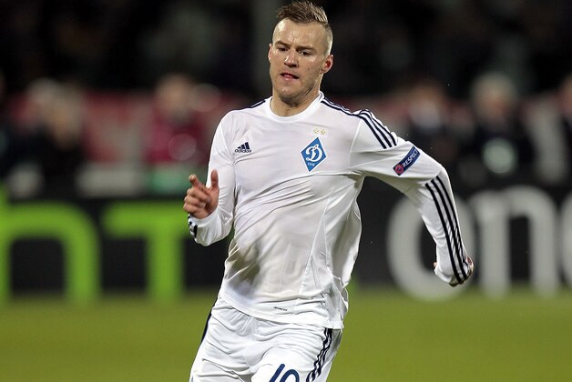 FLORENCE, ITALY - APRIL 23: Andriy Yarmolenko of FC Dynamo Kyiv in action during the UEFA Europa League Quarter Final match between ACF Fiorentina and FC Dynamo Kyiv on April 23, 2015 in Florence, Italy.  (Photo by Gabriele Maltinti/Getty Images)