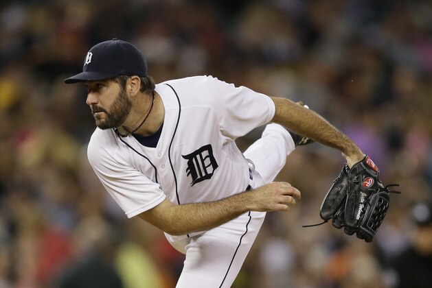 Detroit Tigers starting pitcher Justin Verlander throws during the fifth inning of a baseball game against the Los Angeles Angels, Wednesday, Aug. 26, 2015, in Detroit. (AP Photo/Carlos Osorio)