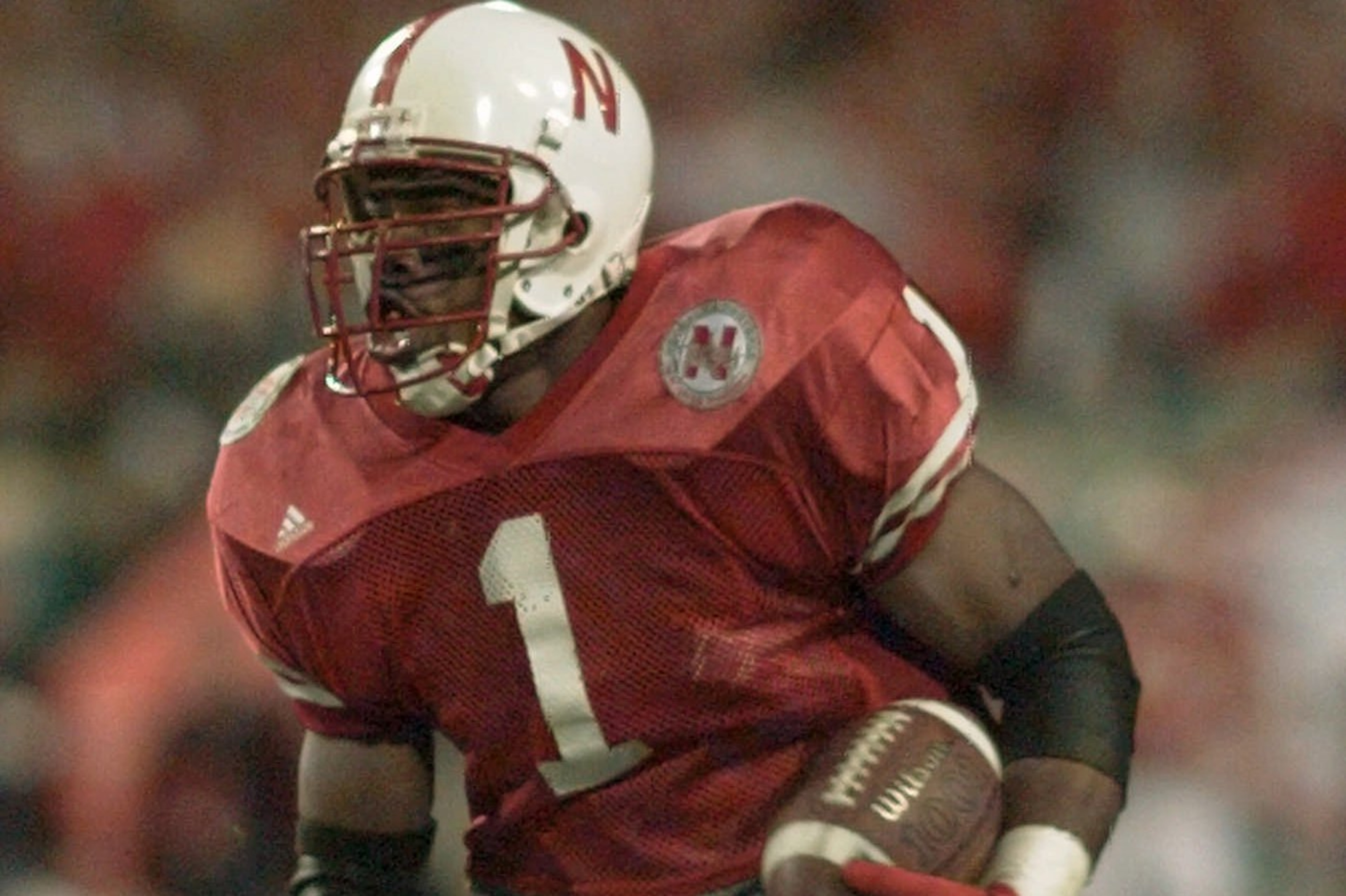 Nebraska's Lawrence Phillips (1) scampers into the endzone for the Huskers first tocuhdown during the first quarter of the Fiesta Bowl with Florida in Tempe, Ariz., Tuesday evening, Jan. 2, 1996. (AP Photo/Eric Draper) Nebraska's Lawrence Phillips (1) scampers into the endzone for the Huskers first tocuhdown during the first quarter of the Fiesta Bowl with Florida in Tempe, Ariz., Tuesday evening, Jan. 2, 1996. (AP Photo/Eric Draper)