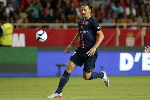 MONACO - AUGUST 30: Zlatan Ibrahimovic of PSG in action during the French Ligue 1 match between AS Monaco and Paris Saint-Germain at Stade Louis II on August 30, 2015 in Monaco. (Photo by Jean Catuffe/Getty Images)