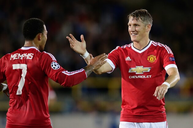 (L-R) Memphis Depay of Manchester United, Bastian Schweinsteiger of Manchester United during the UEFA Champions League play-offs match between Club Brugge and Manchester United on August 26, 2015 at the Jan Breydel stadium in Brugge, Belgium.(Photo by VI Images via Getty Images) (L-R) Memphis Depay of Manchester United, Bastian Schweinsteiger of Manchester United during the UEFA Champions League play-offs match between Club Brugge and Manchester United on August 26, 2015 at the Jan Breydel stadium in Brugge, Belgium.(Photo by VI Images via Getty Images)