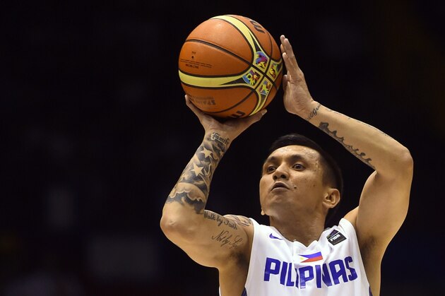 Philippines' guard Jim Alapag gets ready to shoot a basket during the 2014 FIBA World basketball championships group B match Philippines vs Greece at the Palacio Municipal de Deportes in Sevilla on August 31, 2014.   AFP PHOTO/ PIERRE-PHILIPPE MARCOU        (Photo credit should read PIERRE-PHILIPPE MARCOU/AFP/Getty Images)