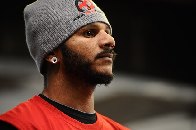 NEW YORK, NY - DECEMBER 03:  Anthony Dirrell looks on during a training session in preparation for his upcoming fight against Sakio Bika at Gleason's Gym on December 3, 2013 in the Brooklyn borough of New York City.  (Photo by Maddie Meyer/Getty Images)
