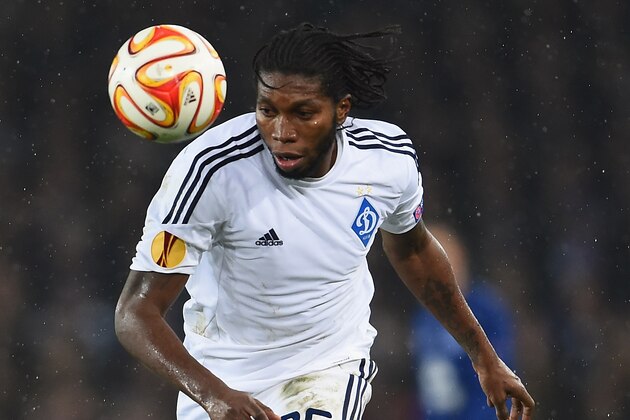LIVERPOOL, ENGLAND - MARCH 12:  Dieudonne Mbokani of Dynamo Kyiv in action during the UEFA Europa League Round of 16 match between Everton and FC Dynamo Kyiv on March 12, 2015 in Liverpool, United Kingdom.  (Photo by Laurence Griffiths/Getty Images)