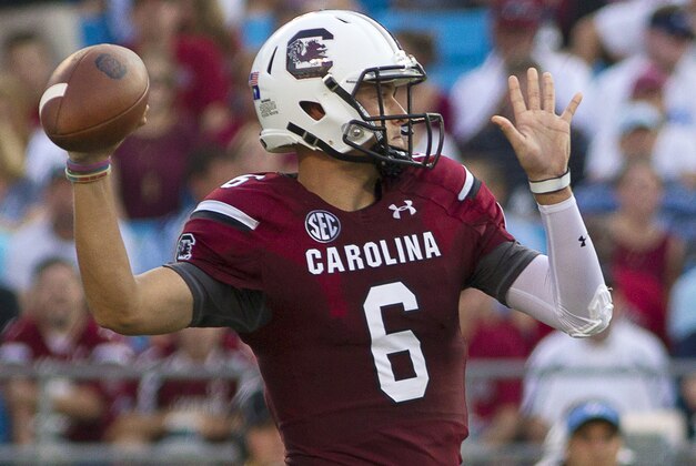 Sep 3, 2015; Charlotte, NC, USA; South Carolina Gamecocks quarterback Connor Mitch (6) looks to pass the ball during the second quarter against the North Carolina Tar Heels at Bank of America Stadium. Mandatory Credit: Joshua S. Kelly-USA TODAY Sports
