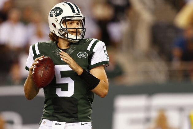 EAST RUTHERFORD, NJ - SEPTEMBER 03: Quarterback Matt Flynn #5 of the New York Jets looks to pass in the first half against the Philadelphia Eagles during a pre-season game at MetLife Stadium on September 3, 2015 in East Rutherford, New Jersey. (Photo by Rich Schultz /Getty Images) EAST RUTHERFORD, NJ - SEPTEMBER 03: Quarterback Matt Flynn #5 of the New York Jets looks to pass in the first half against the Philadelphia Eagles during a pre-season game at MetLife Stadium on September 3, 2015 in East Rutherford, New Jersey. (Photo by Rich Schultz /Getty Images)