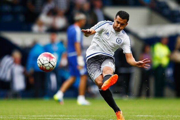 WEST BROMWICH, ENGLAND - AUGUST 23:  Pedro of Chelsea warms up prior to the Barclays Premier League match between West Bromwich Albion and Chelsea at The Hawthorns on August 23, 2015 in West Bromwich, England.  (Photo by Julian Finney/Getty Images)