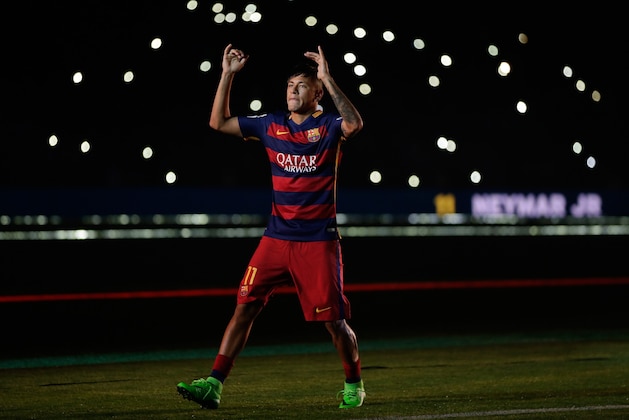 Neymar da Silva Santos Junior of FC Barcelona during the Joan Gamper Trophy match between Barcelona and AS Roma on August 5, 2015 at the Camp Nou stadium in Barcelona, Spain.(Photo by VI Images via Getty Images)